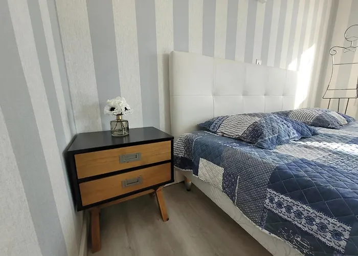 2 Pièces Résidence Eventail Et Appartamento *